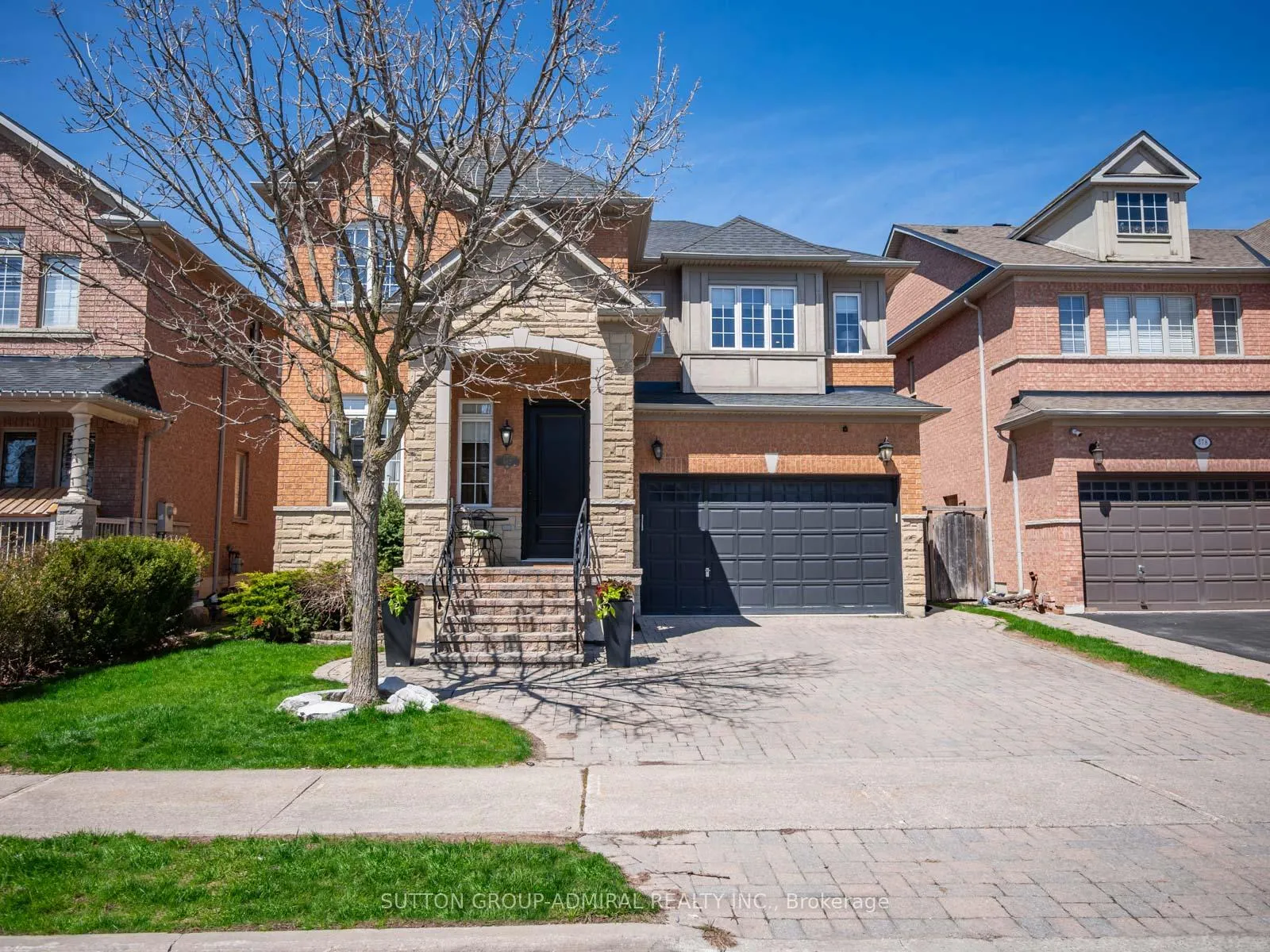 Photo 1 of 582 Summeridge Drive, Vaughan, Patterson — HOMEH