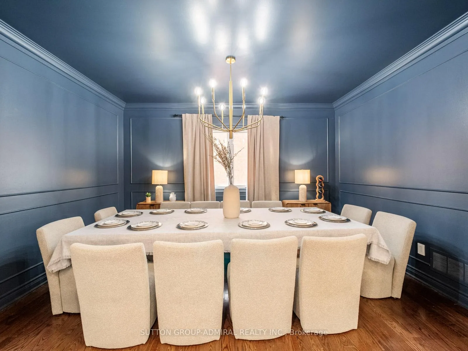 Photo 7 of 582 Summeridge Drive, Vaughan, Patterson — HOMEH