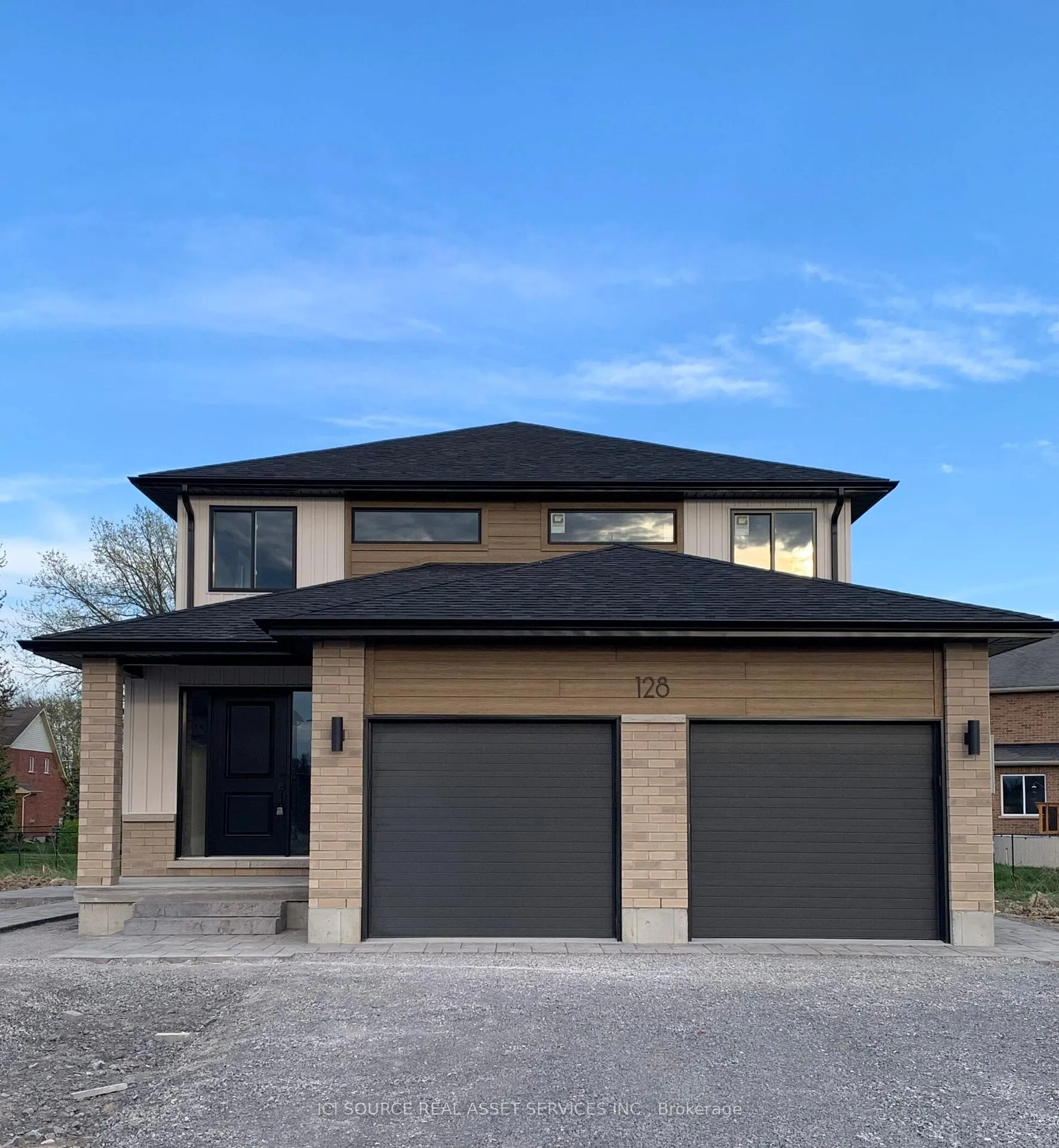 Photo 1 of Unit Unit A, 128 Hastings Park Drive, Belleville, Belleville Ward — HOMEH