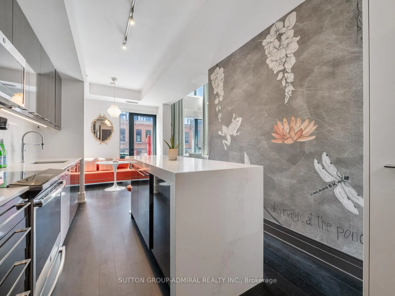 Photo 5 of Unit 410, 90 Niagara Street, Toronto, Niagara — HOMEH
