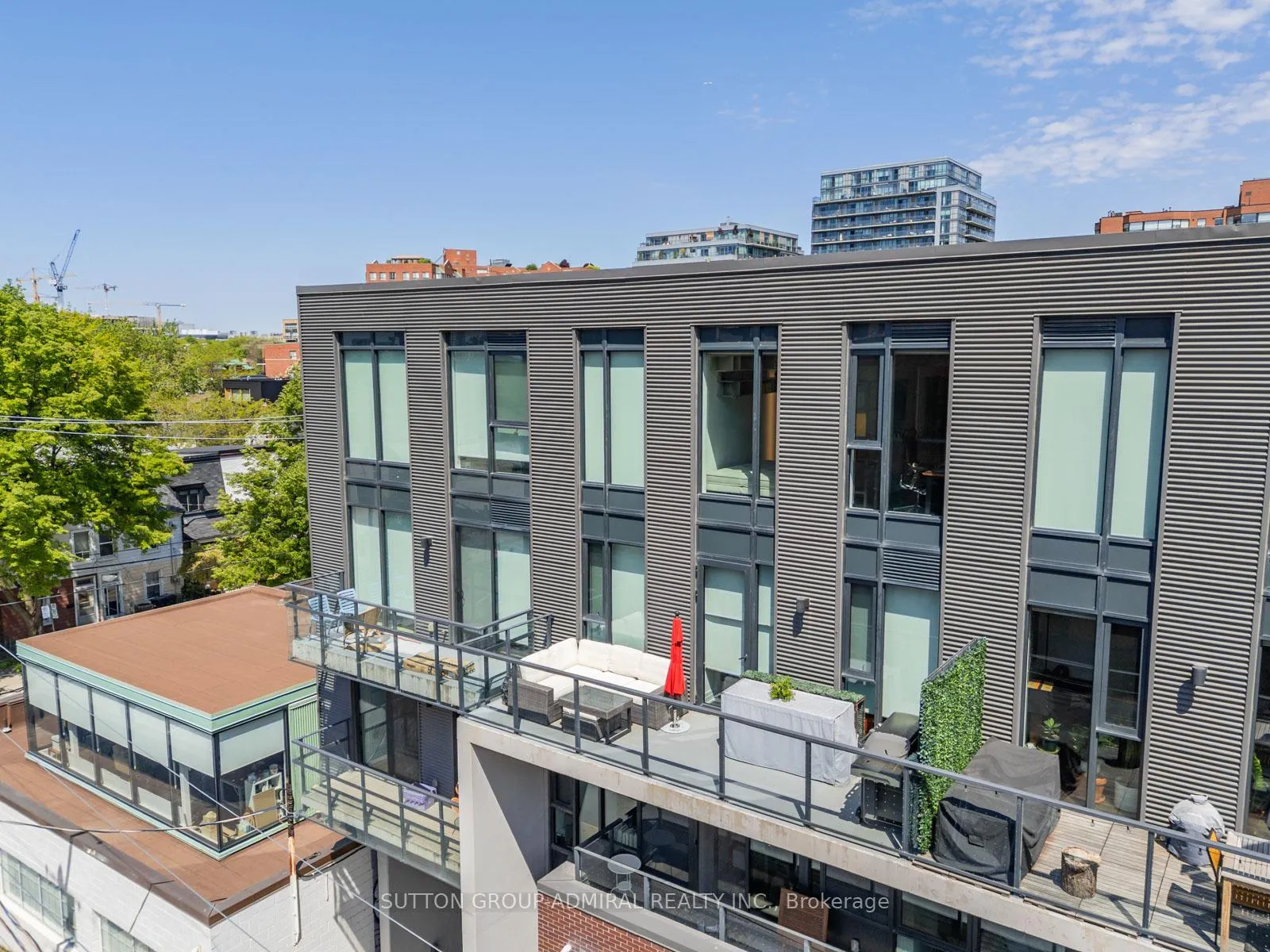 Photo 14 of Unit 410, 90 Niagara Street, Toronto, Niagara — HOMEH