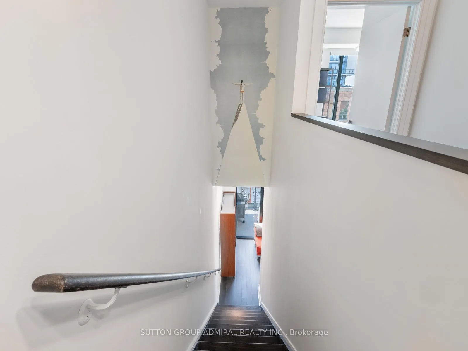 Photo 17 of Unit 410, 90 Niagara Street, Toronto, Niagara — HOMEH