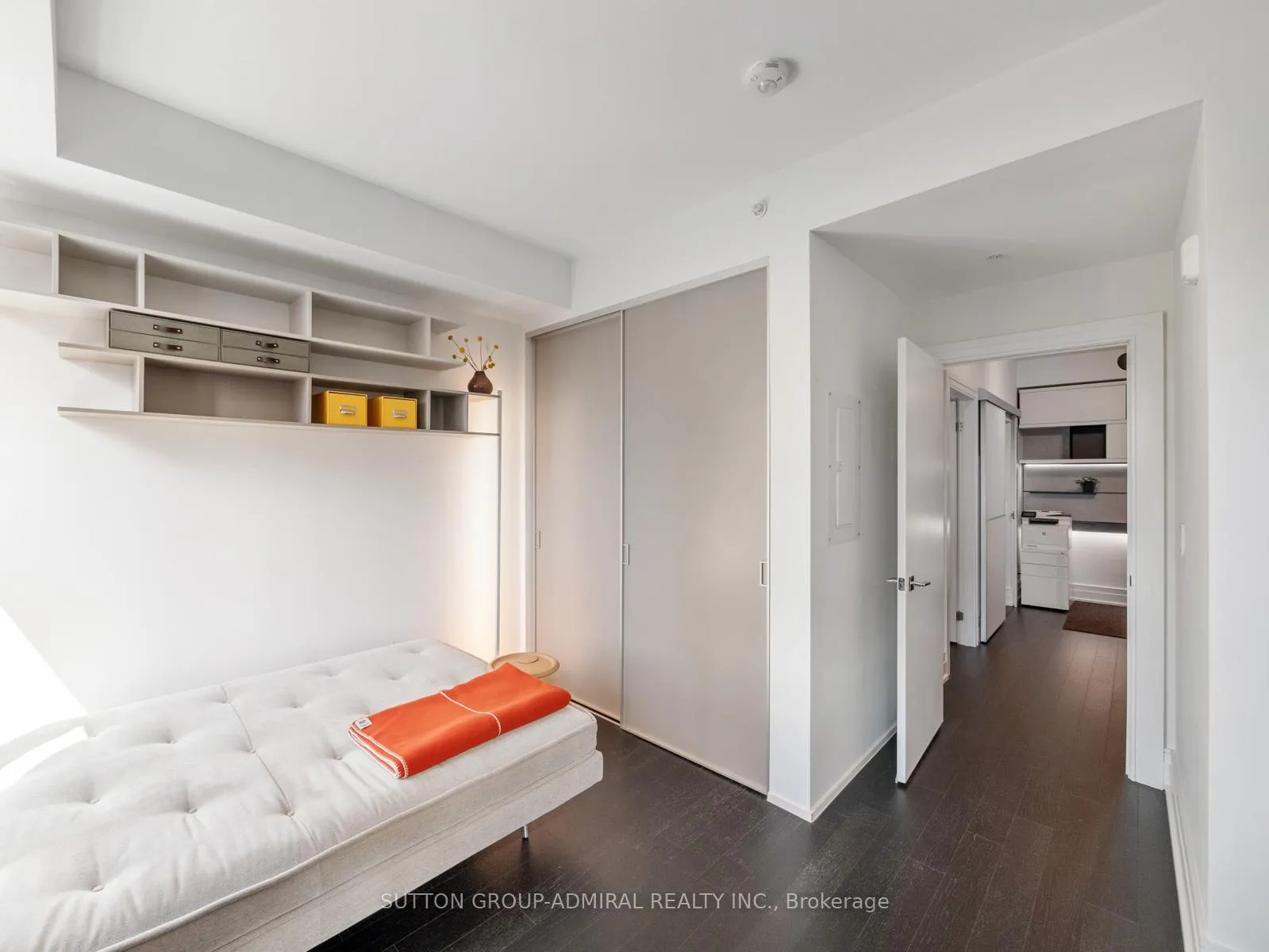 Photo 23 of Unit 410, 90 Niagara Street, Toronto, Niagara — HOMEH