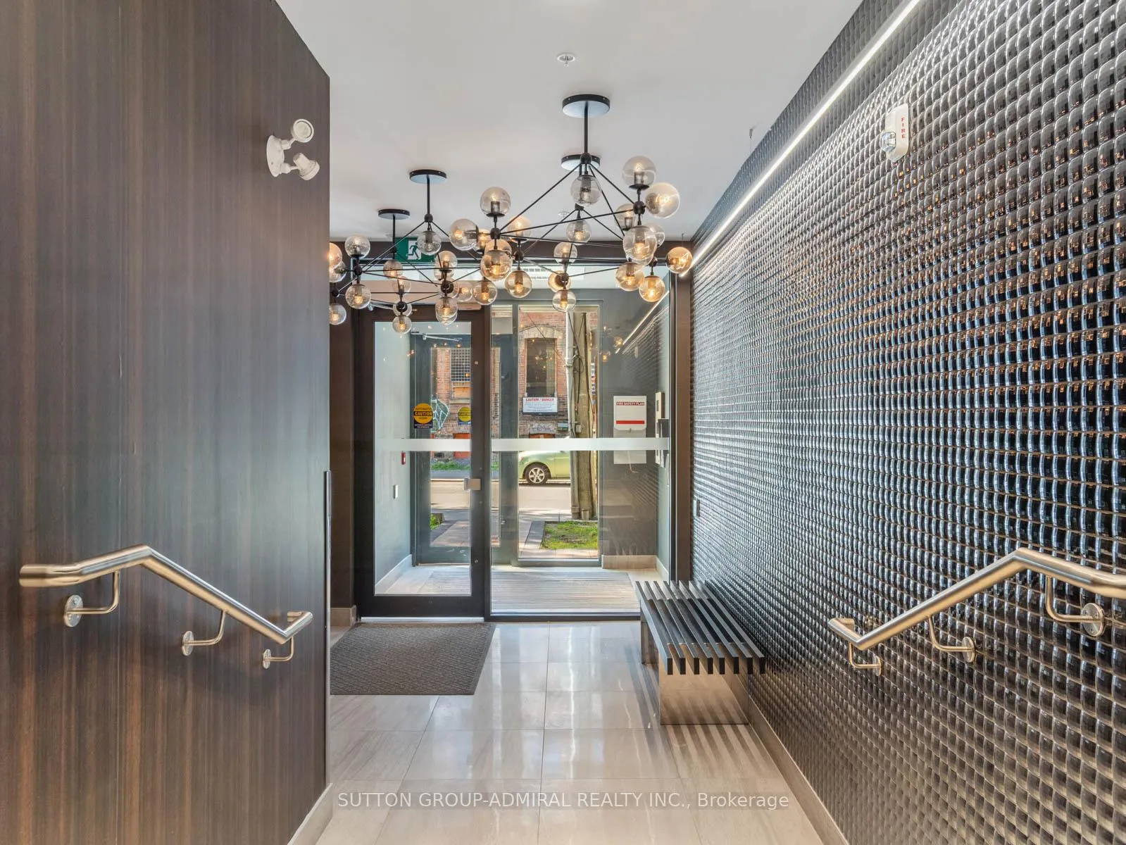 Photo 26 of Unit 410, 90 Niagara Street, Toronto, Niagara — HOMEH