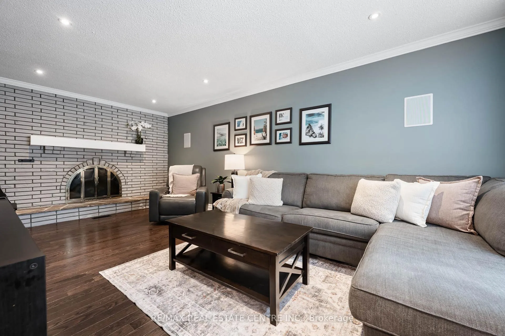 Photo 9 of 35 Treleaven Drive, Brampton, Brampton South — HOMEH