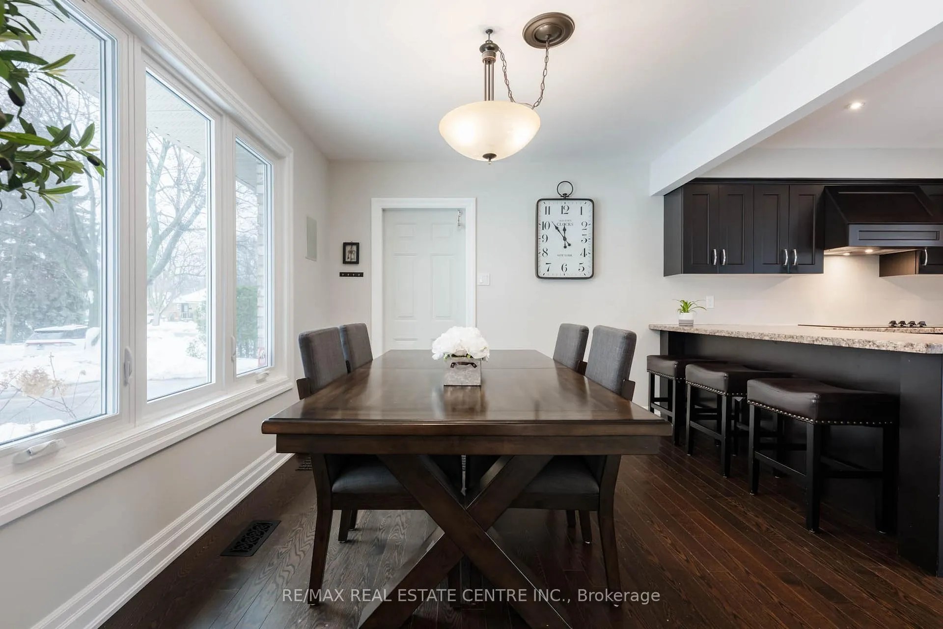 Photo 16 of 35 Treleaven Drive, Brampton, Brampton South — HOMEH
