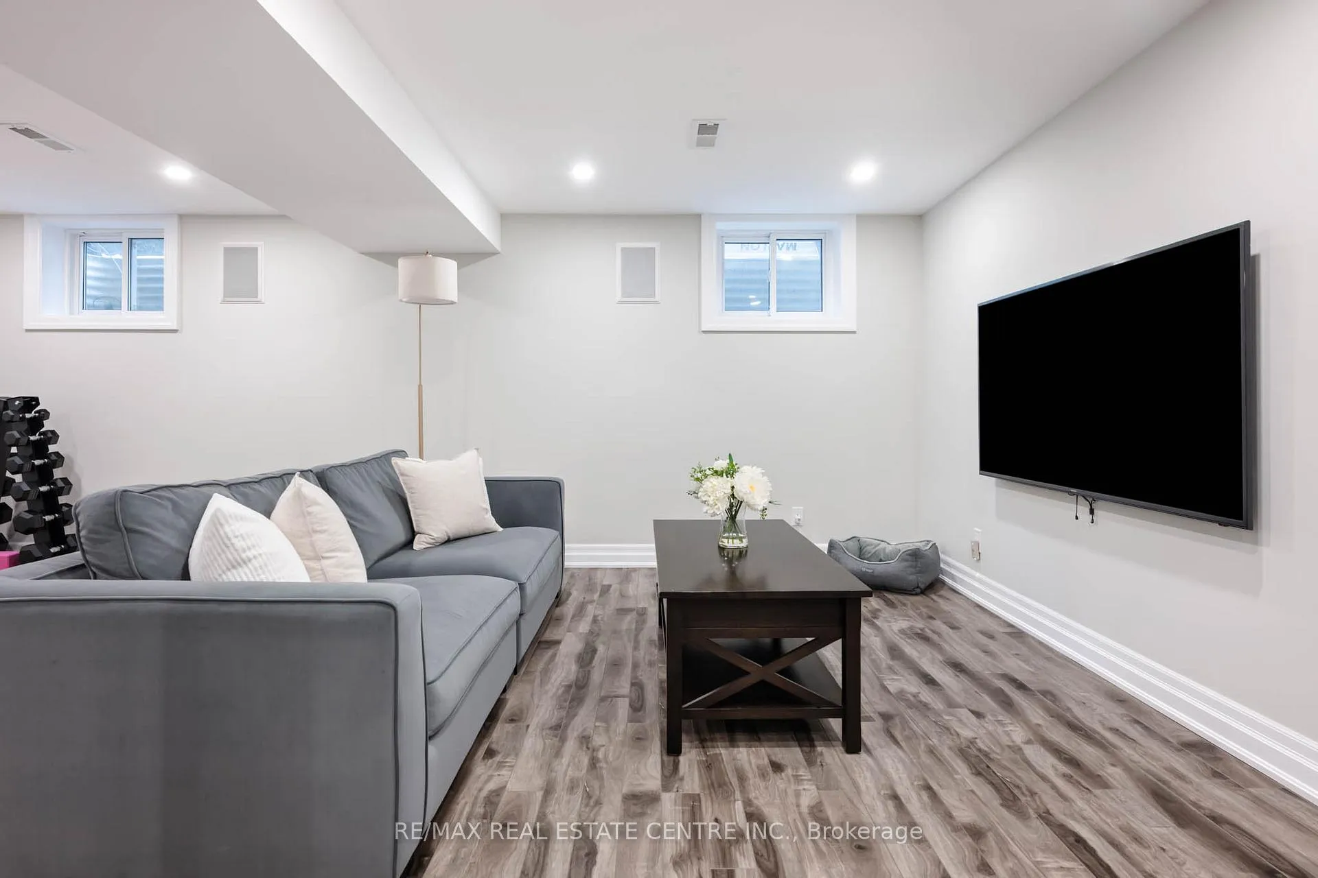 Photo 31 of 35 Treleaven Drive, Brampton, Brampton South — HOMEH