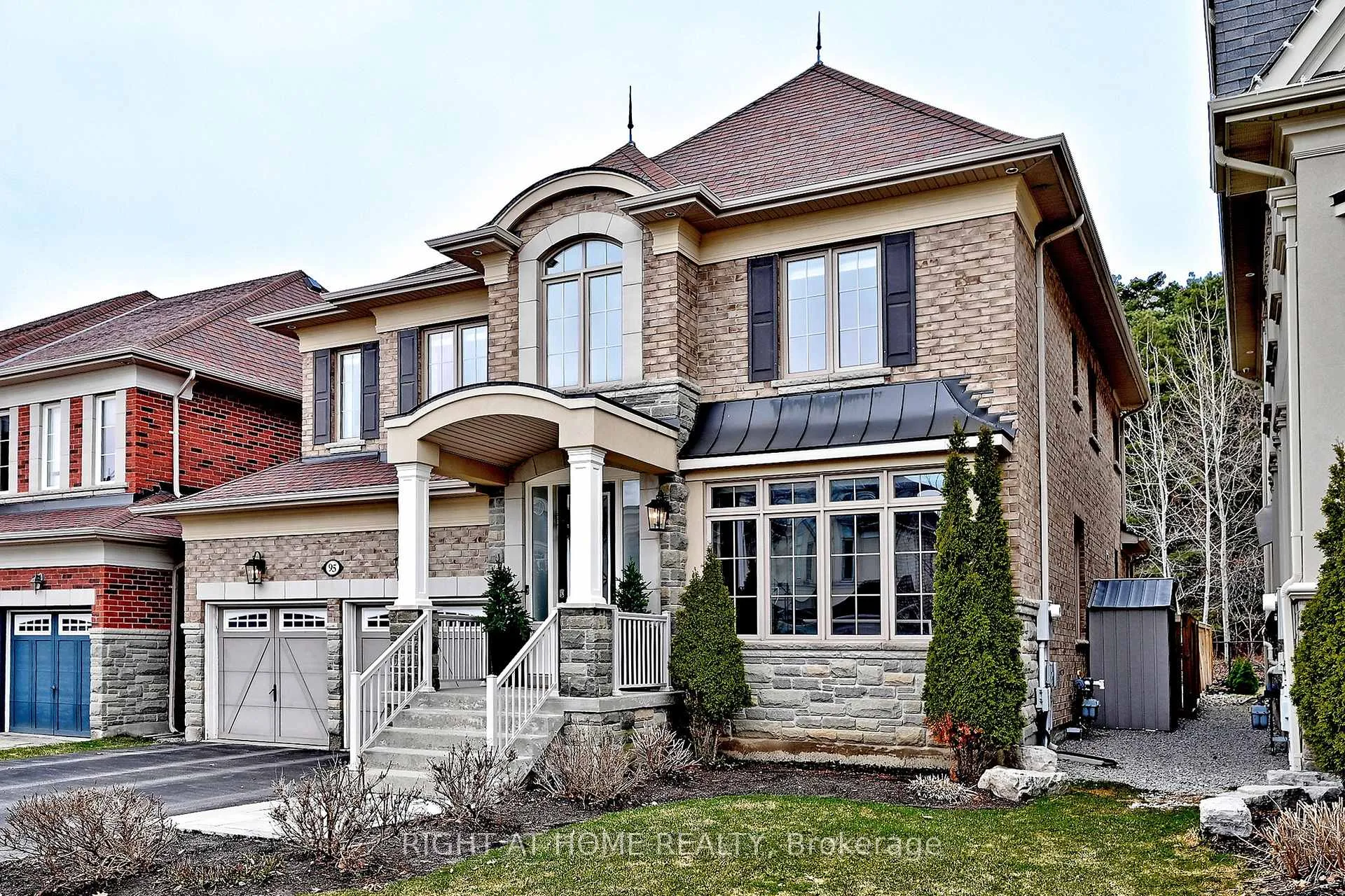 Photo 2 of 95 Vines Place, Aurora, Bayview Southeast — HOMEH