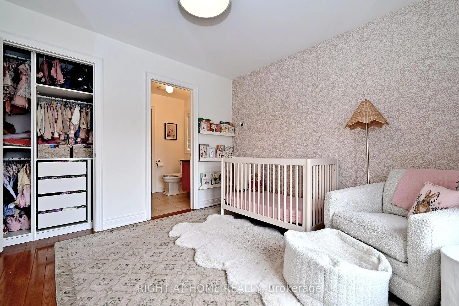 Photo 27 of 95 Vines Place, Aurora, Bayview Southeast — HOMEH
