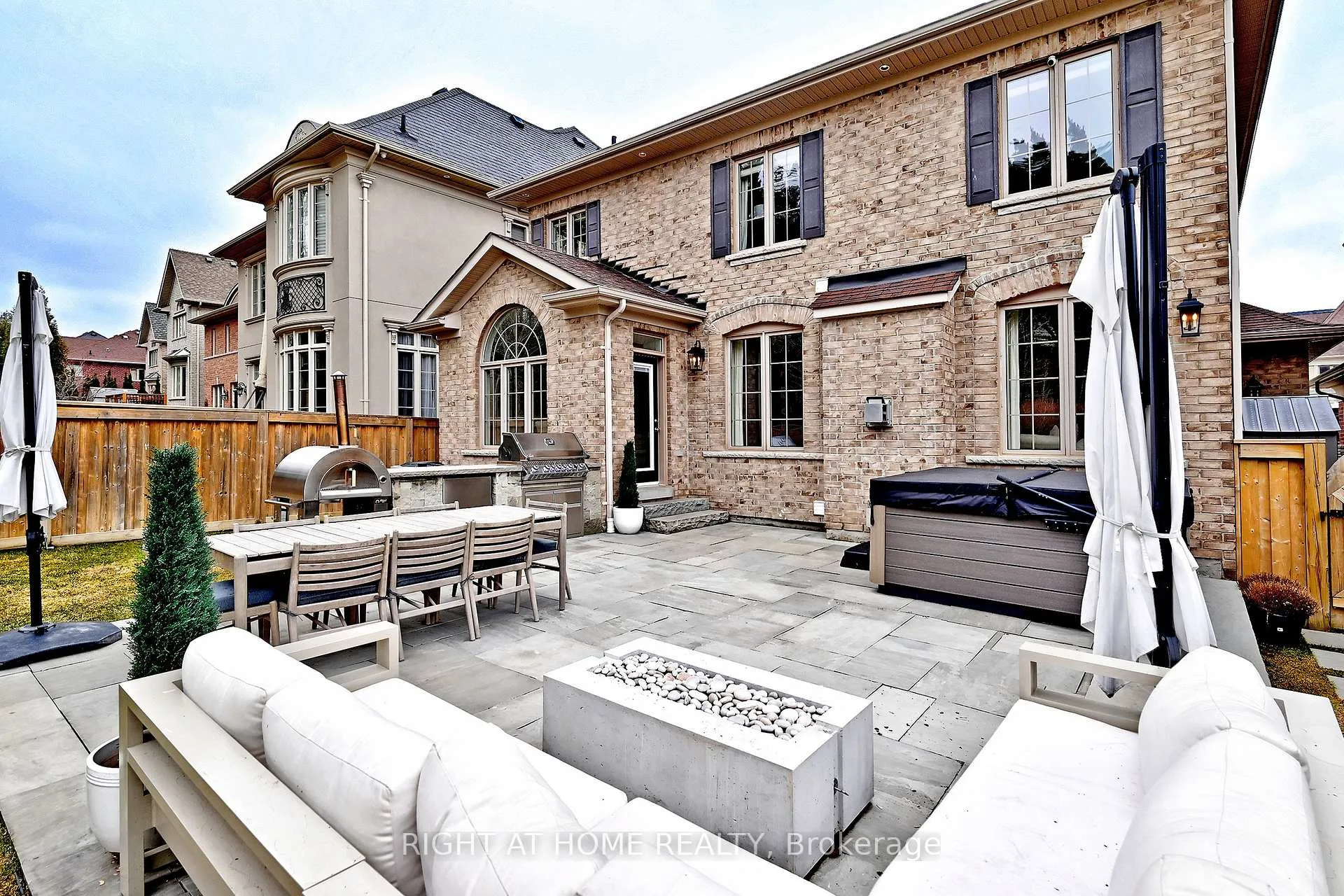 Photo 34 of 95 Vines Place, Aurora, Bayview Southeast — HOMEH