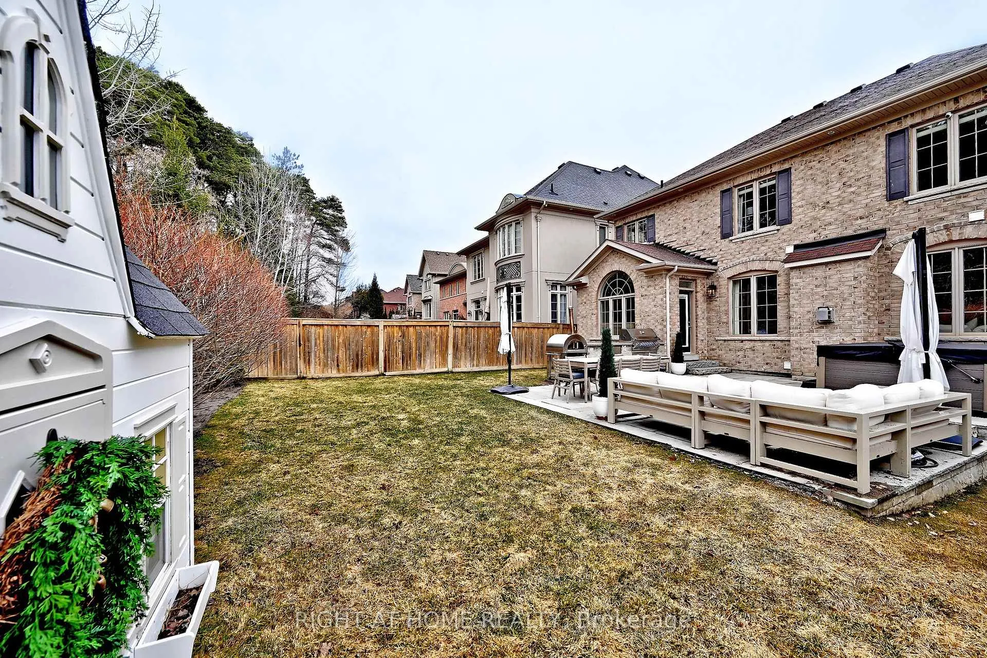 Photo 36 of 95 Vines Place, Aurora, Bayview Southeast — HOMEH
