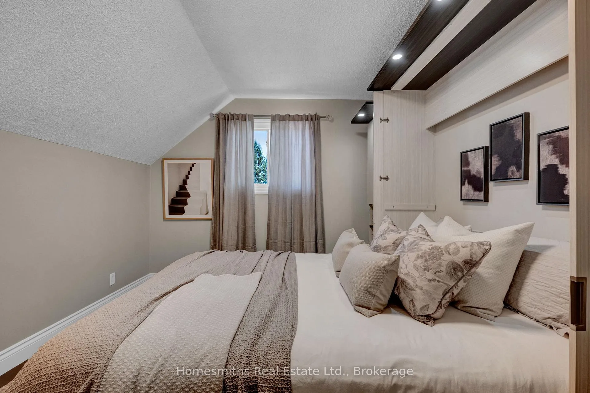 Photo 43 of 14 Hanover Court, Whitby, Lynde Creek — HOMEH