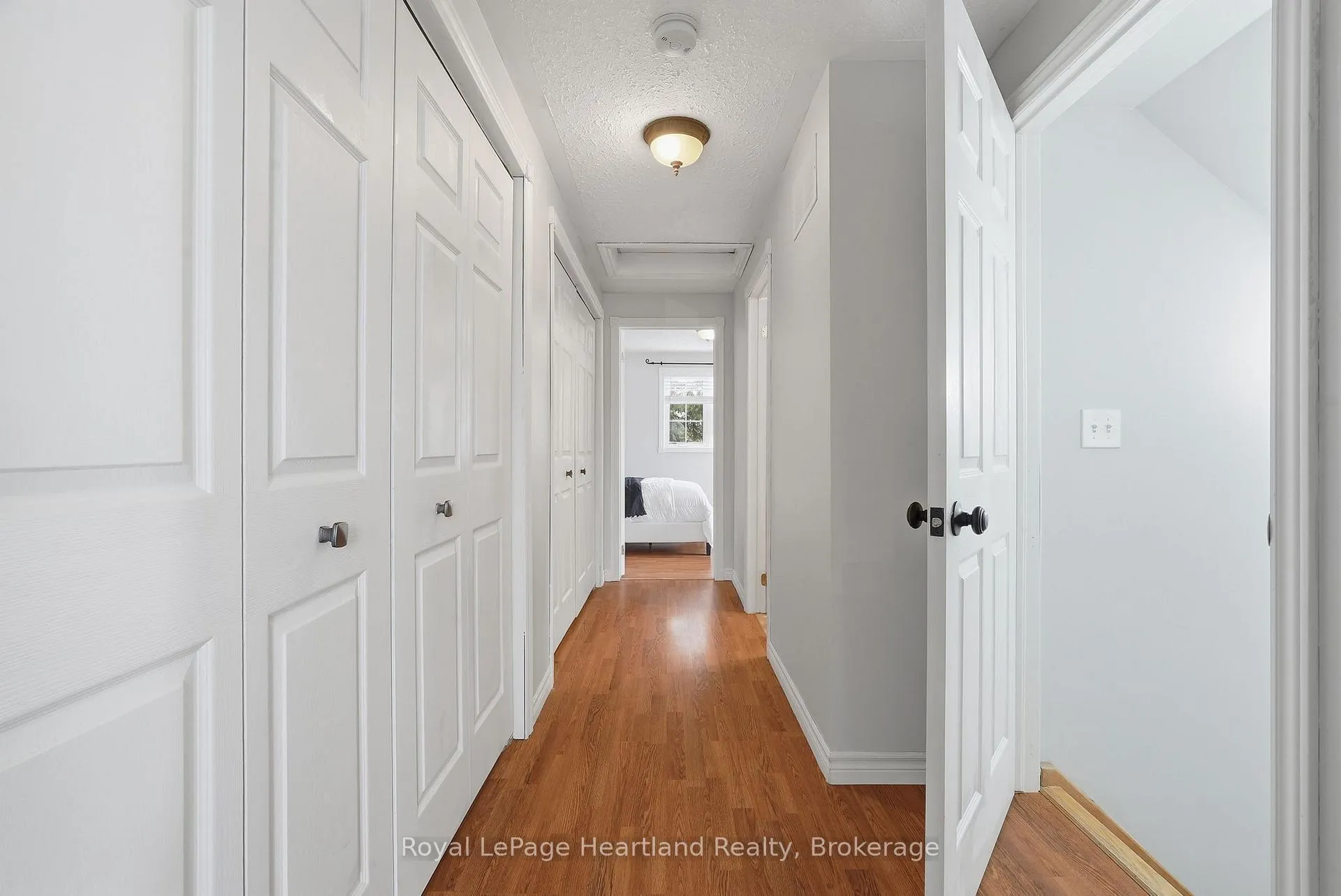 Photo 31 of 25 John Street W, Minto — HOMEH