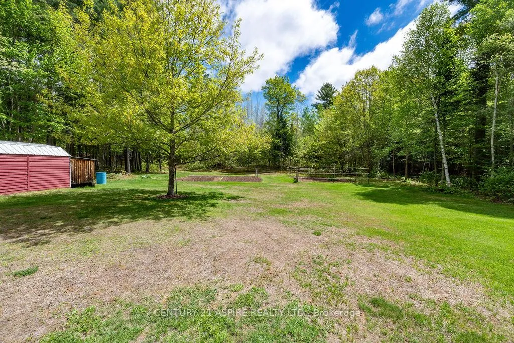 Photo 9 of 393 Portage Road, Petawawa — HOMEH