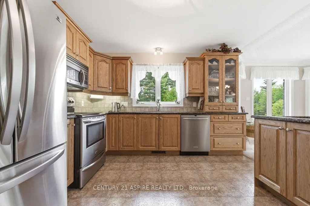 Photo 25 of 393 Portage Road, Petawawa — HOMEH