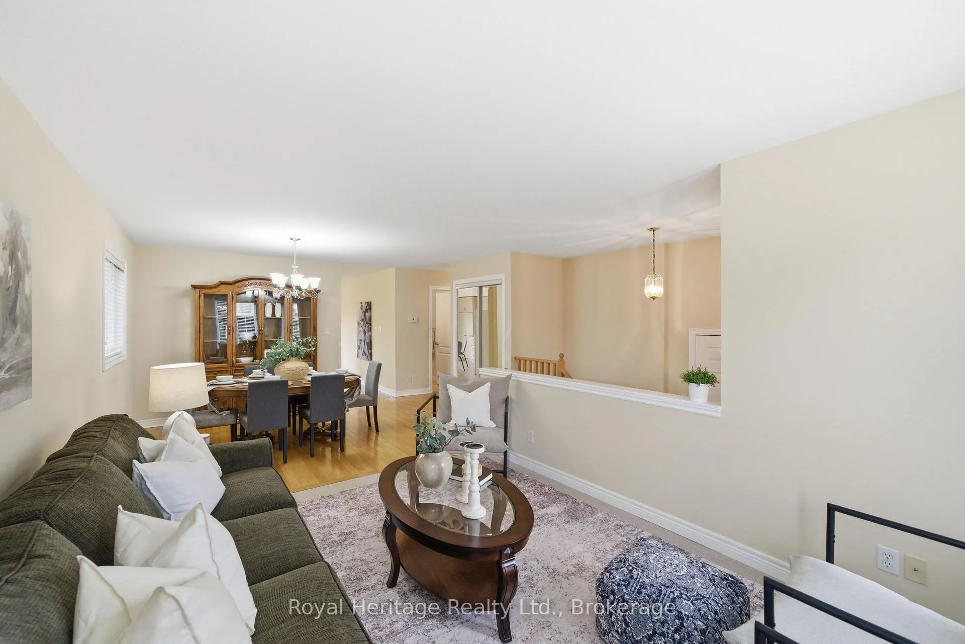 Photo 10 of 90 Bloom Avenue, Clarington, Newcastle — HOMEH