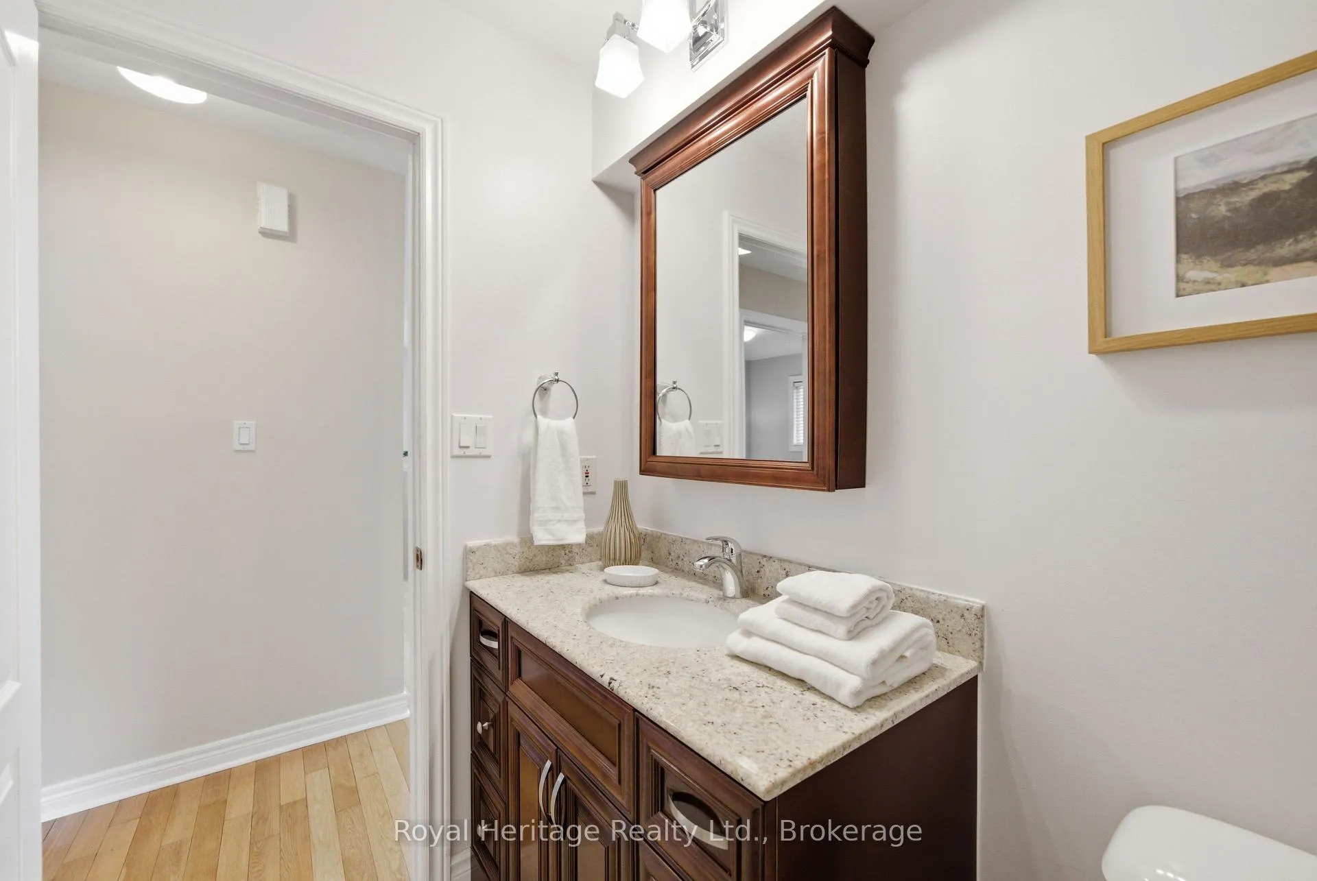 Photo 24 of 90 Bloom Avenue, Clarington, Newcastle — HOMEH