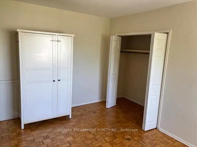 Photo 11 of Unit 1, 2205 King Street E, Hamilton, Glenview — HOMEH