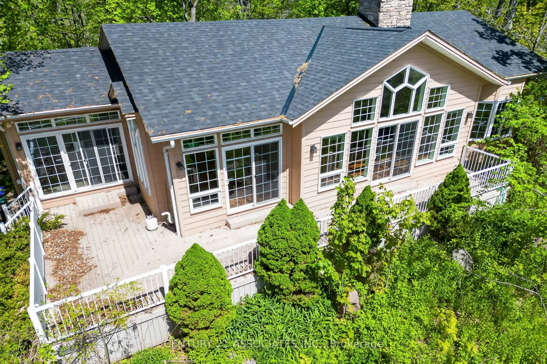 Photo 3 of 32 Myrtle Avenue, Oro-Medonte, Hawkestone — HOMEH