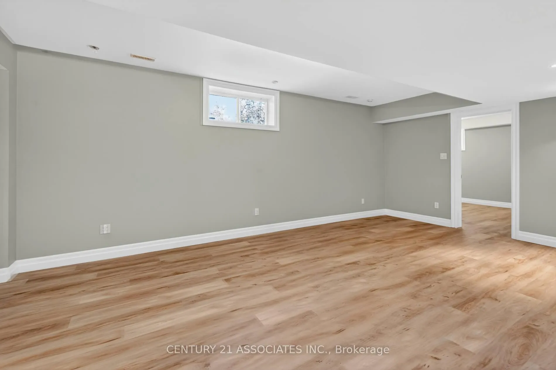 Photo 33 of 32 Myrtle Avenue, Oro-Medonte, Hawkestone — HOMEH
