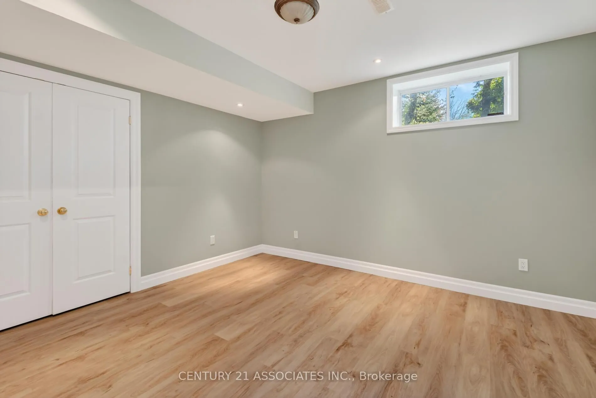 Photo 34 of 32 Myrtle Avenue, Oro-Medonte, Hawkestone — HOMEH