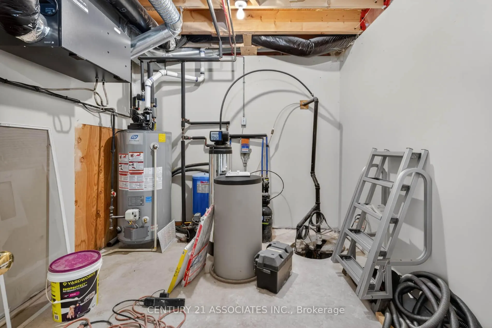Photo 38 of 32 Myrtle Avenue, Oro-Medonte, Hawkestone — HOMEH
