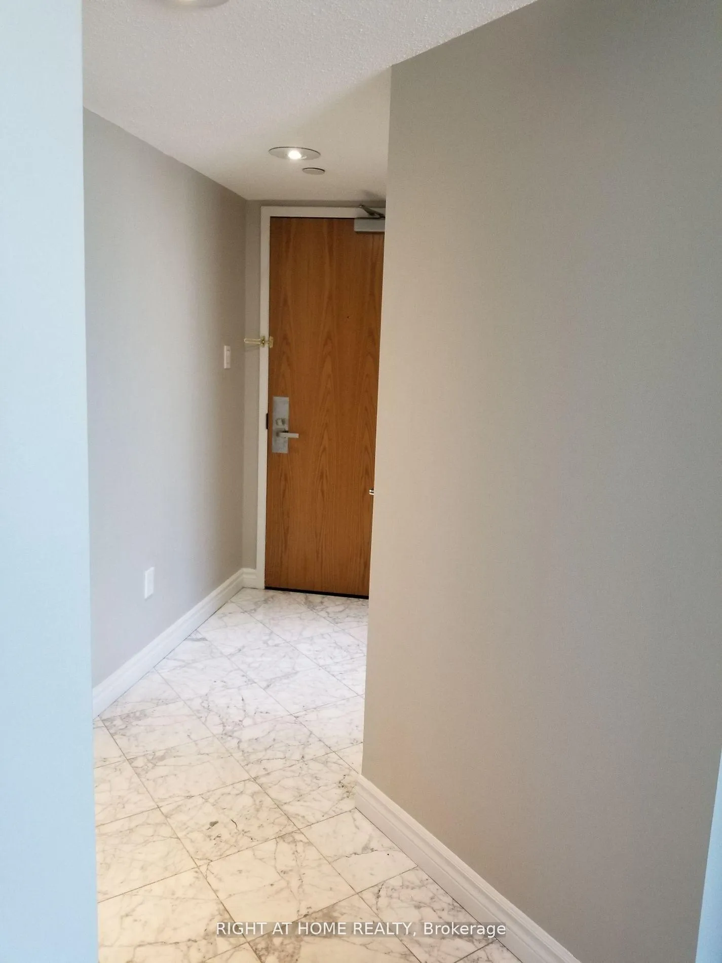 Photo 5 of Unit 3206, 38 Elm Street, Toronto, Bay Street Corridor — HOMEH