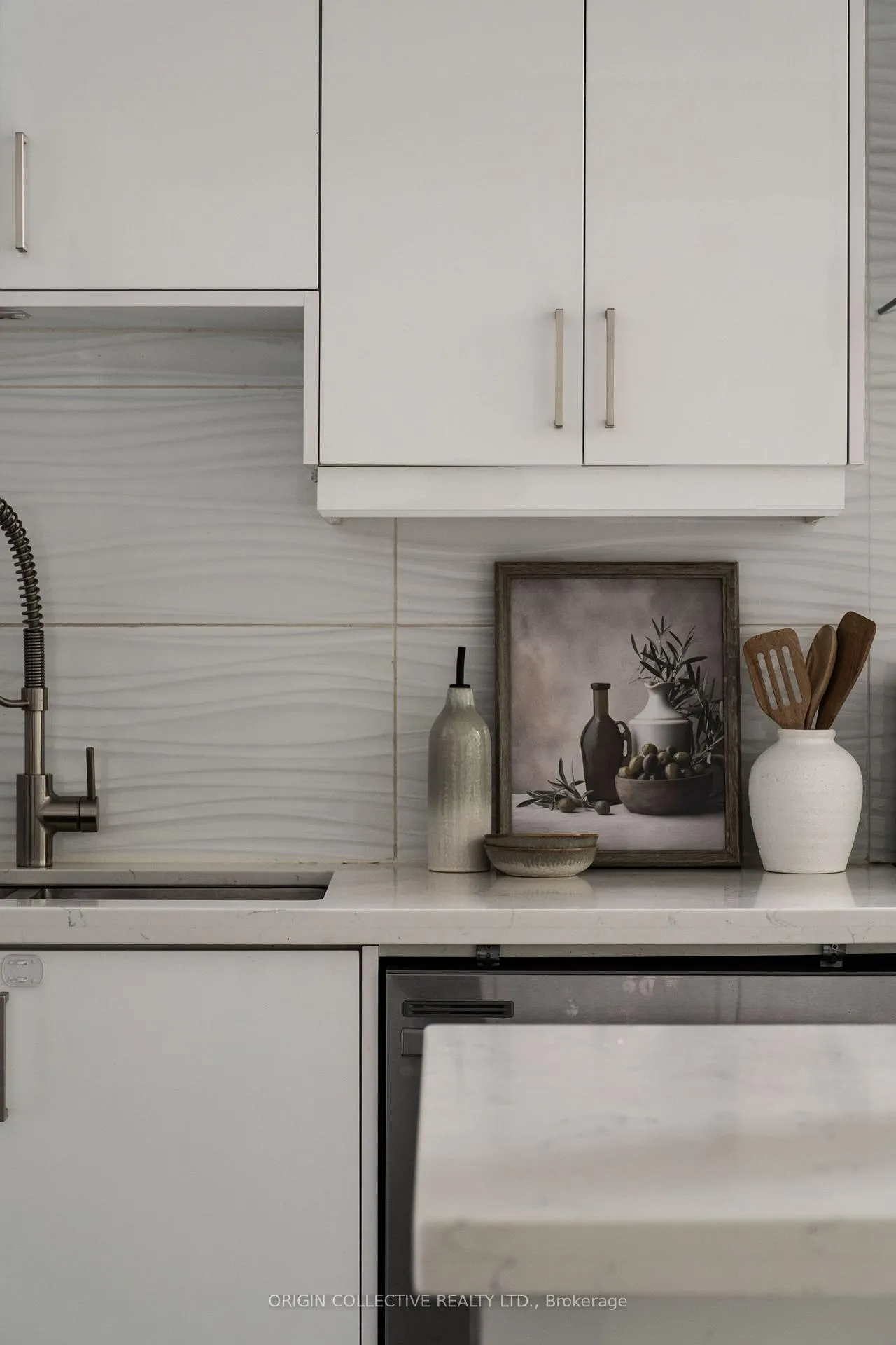 Photo 11 of Unit 483, 67 Harris Way, Markham, Aileen-Willowbrook — HOMEH