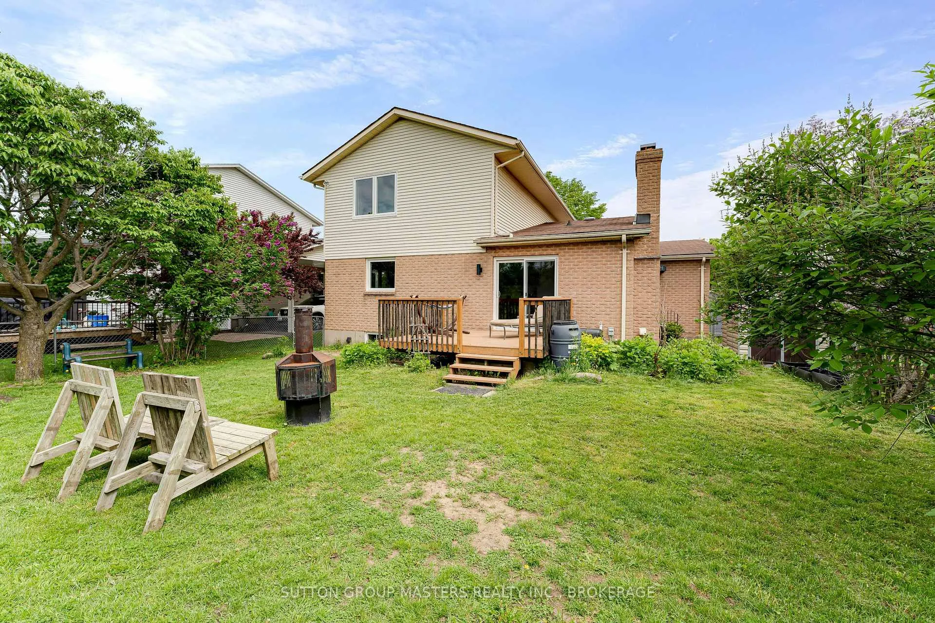 Photo 48 of 11 Douglas Avenue, Kingston, East of Sir John A. Blvd — HOMEH