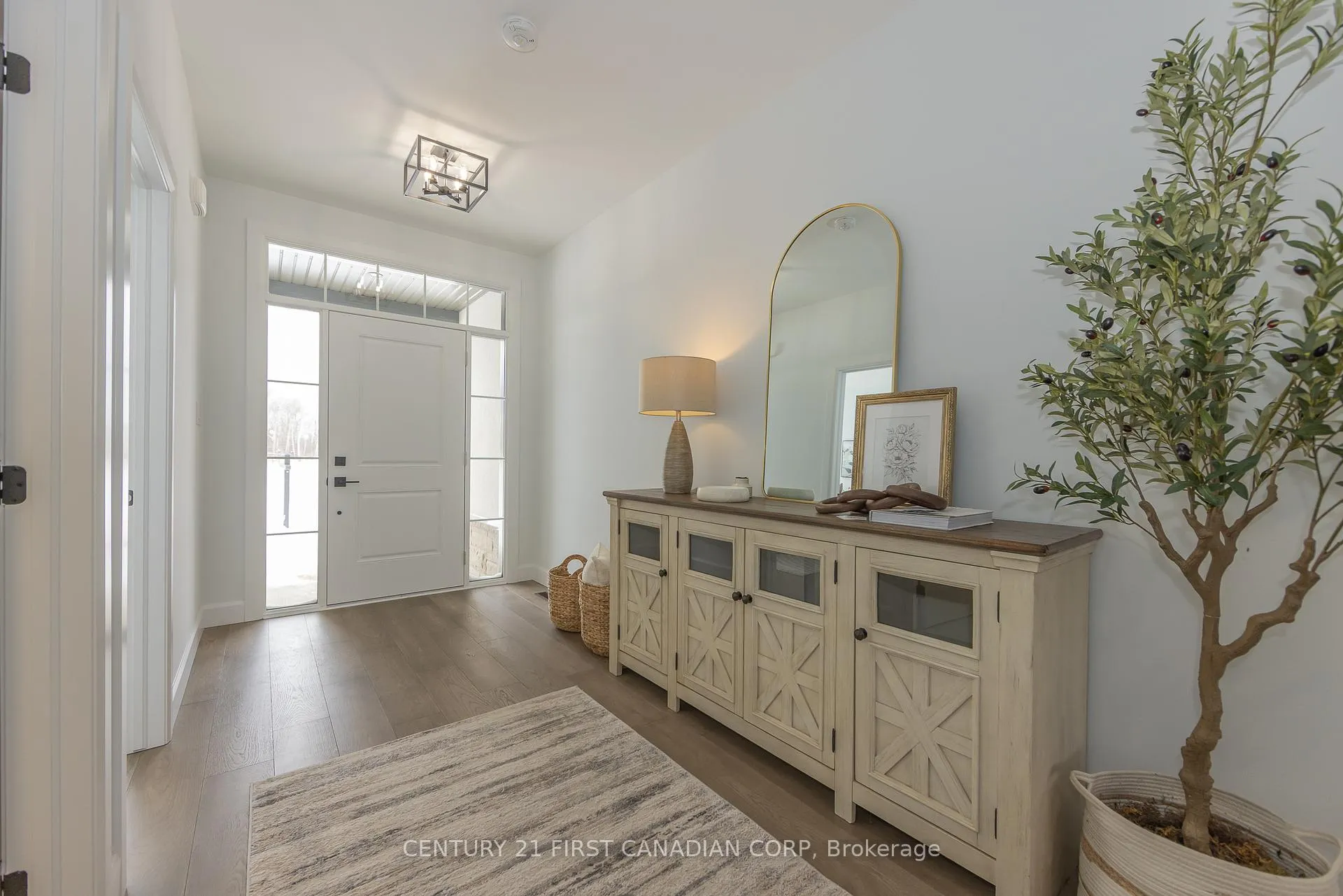 Photo 2 of 4398 Green Bend Road, London, South V — HOMEH
