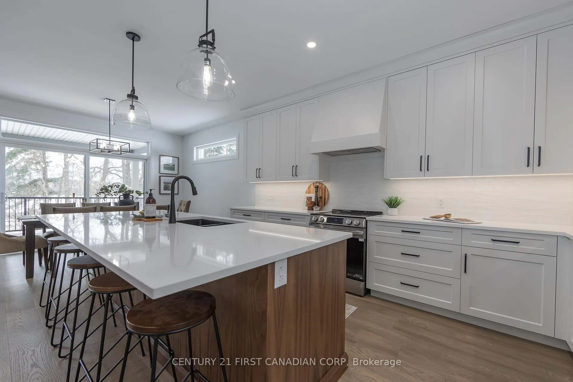 Photo 7 of 4398 Green Bend Road, London, South V — HOMEH
