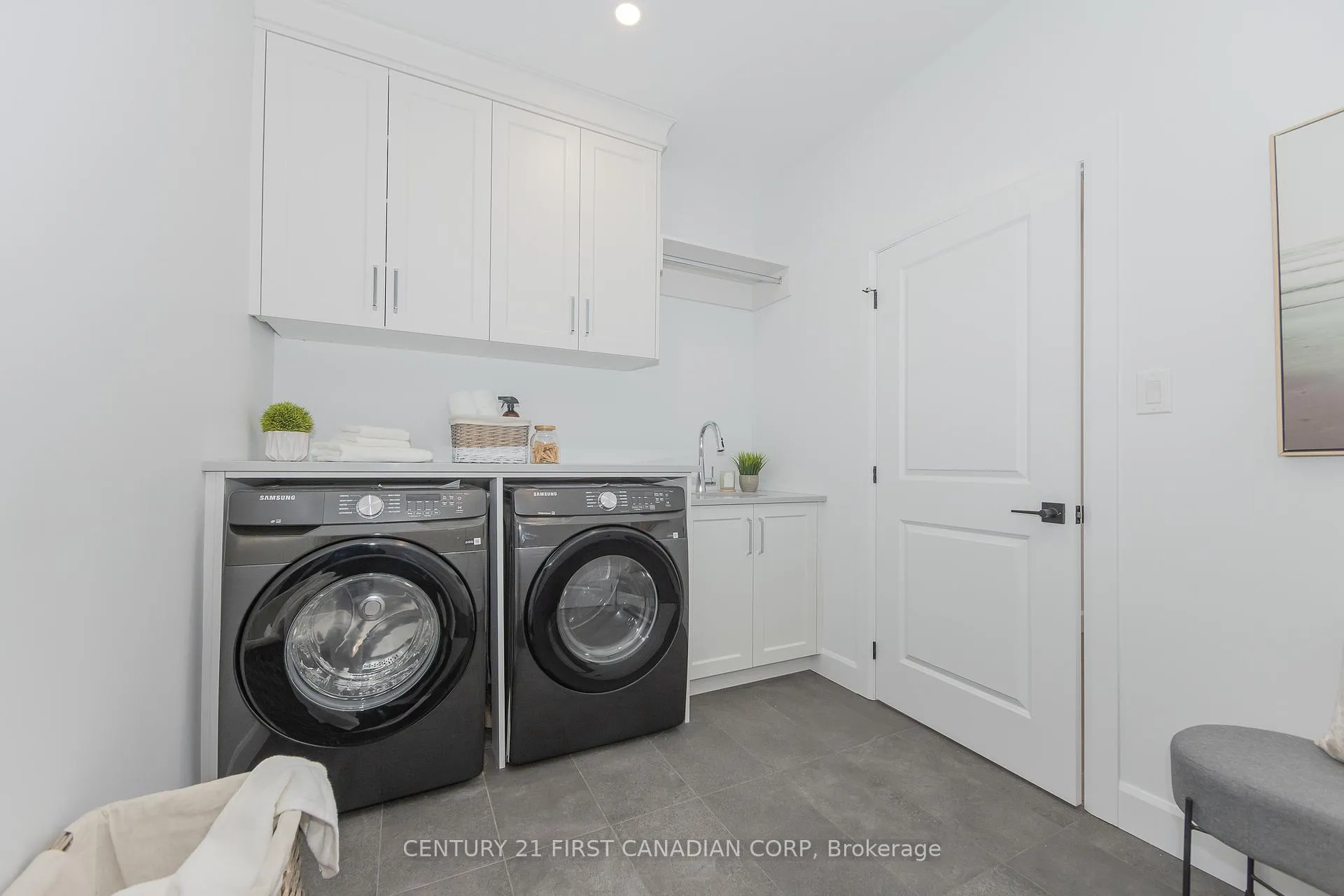 Photo 18 of 4398 Green Bend Road, London, South V — HOMEH