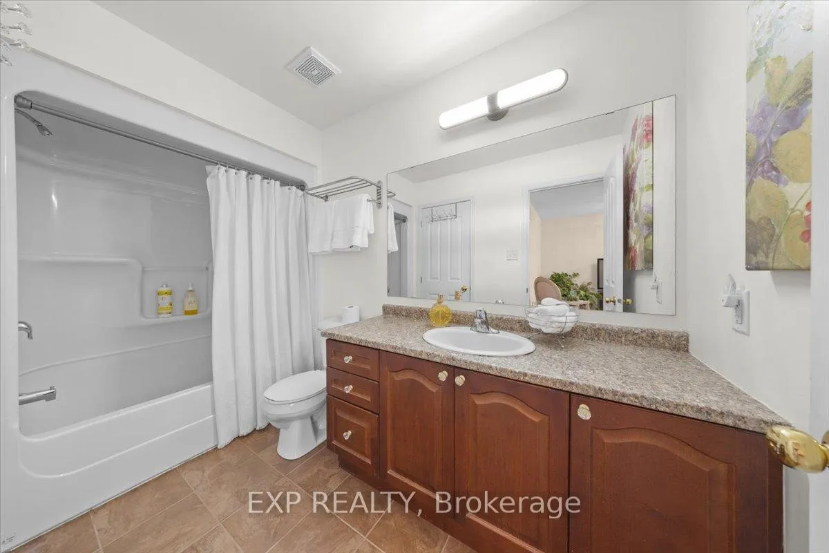 Photo 16 of 628 Pepperville Crescent, Ottawa, Kanata - Emerald Meadows/Trailwest — HOMEH