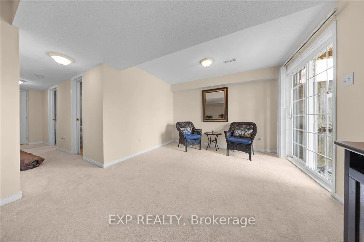 Photo 22 of 628 Pepperville Crescent, Ottawa, Kanata - Emerald Meadows/Trailwest — HOMEH