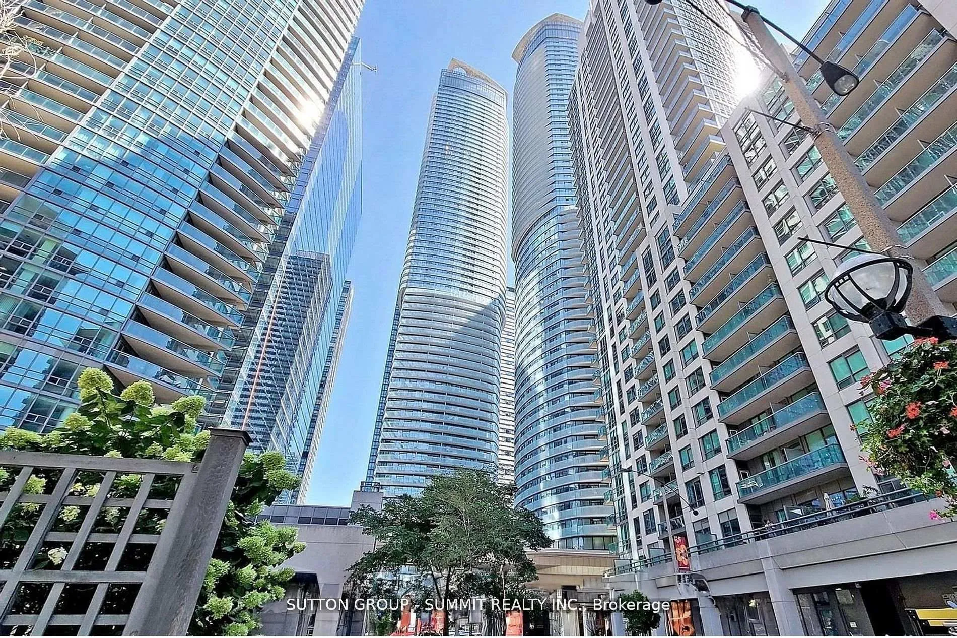 Photo 4 of Unit 1707, 14 York Street, Toronto, Waterfront Communities — HOMEH