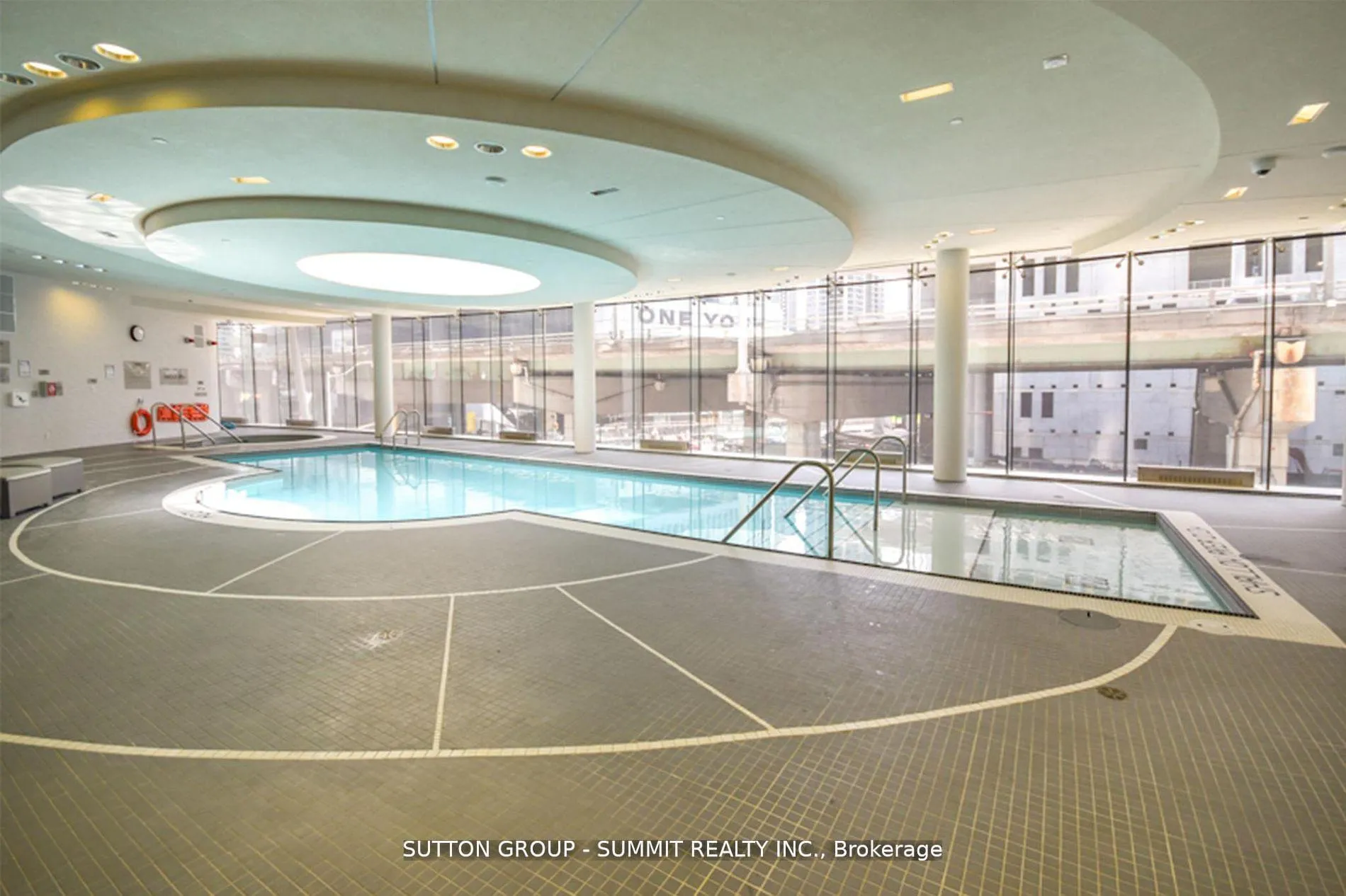 Photo 6 of Unit 1707, 14 York Street, Toronto, Waterfront Communities — HOMEH