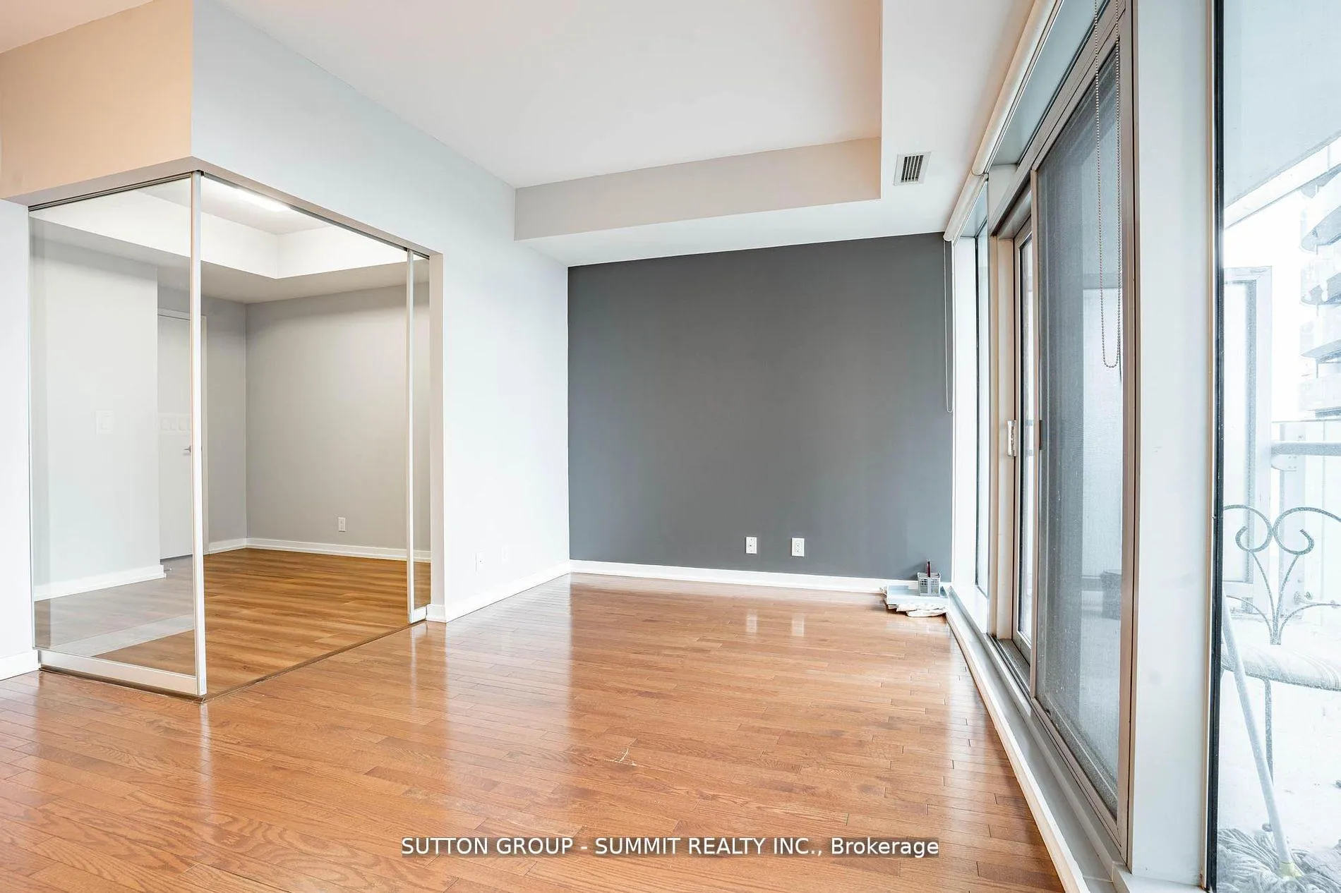 Photo 16 of Unit 1707, 14 York Street, Toronto, Waterfront Communities — HOMEH
