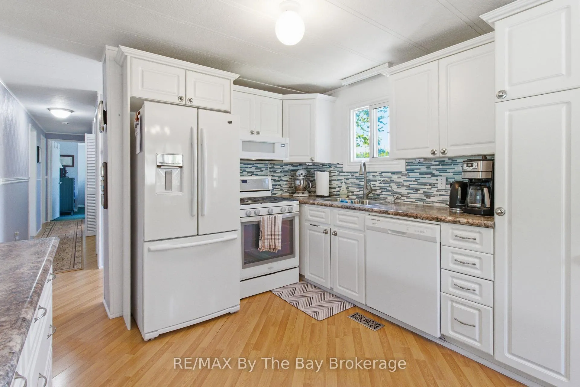 Photo 23 of 3 Golf Avenue, Wasaga Beach — HOMEH