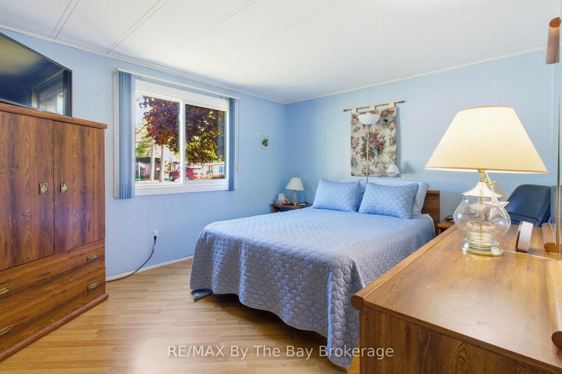 Photo 37 of 3 Golf Avenue, Wasaga Beach — HOMEH