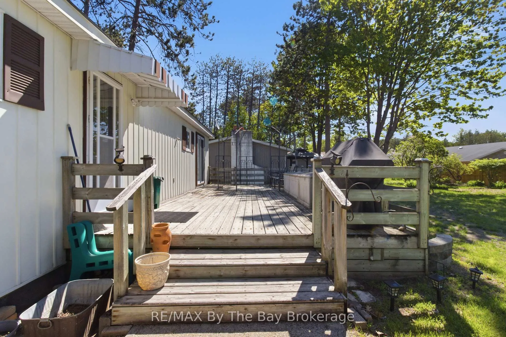 Photo 43 of 3 Golf Avenue, Wasaga Beach — HOMEH