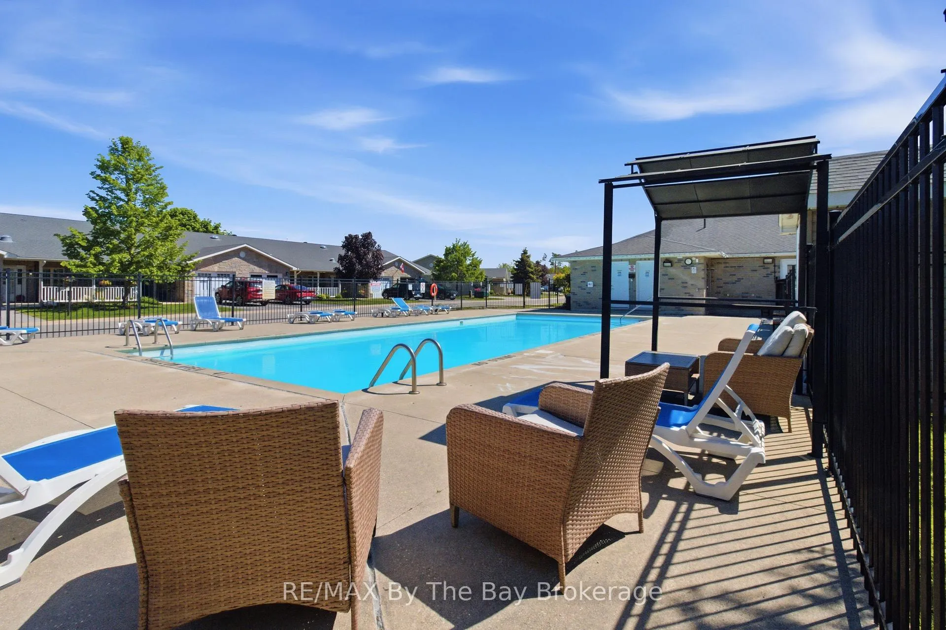 Photo 52 of 3 Golf Avenue, Wasaga Beach — HOMEH