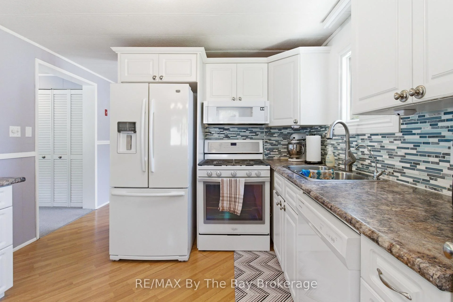 Photo 24 of 3 Golf Avenue, Wasaga Beach — HOMEH