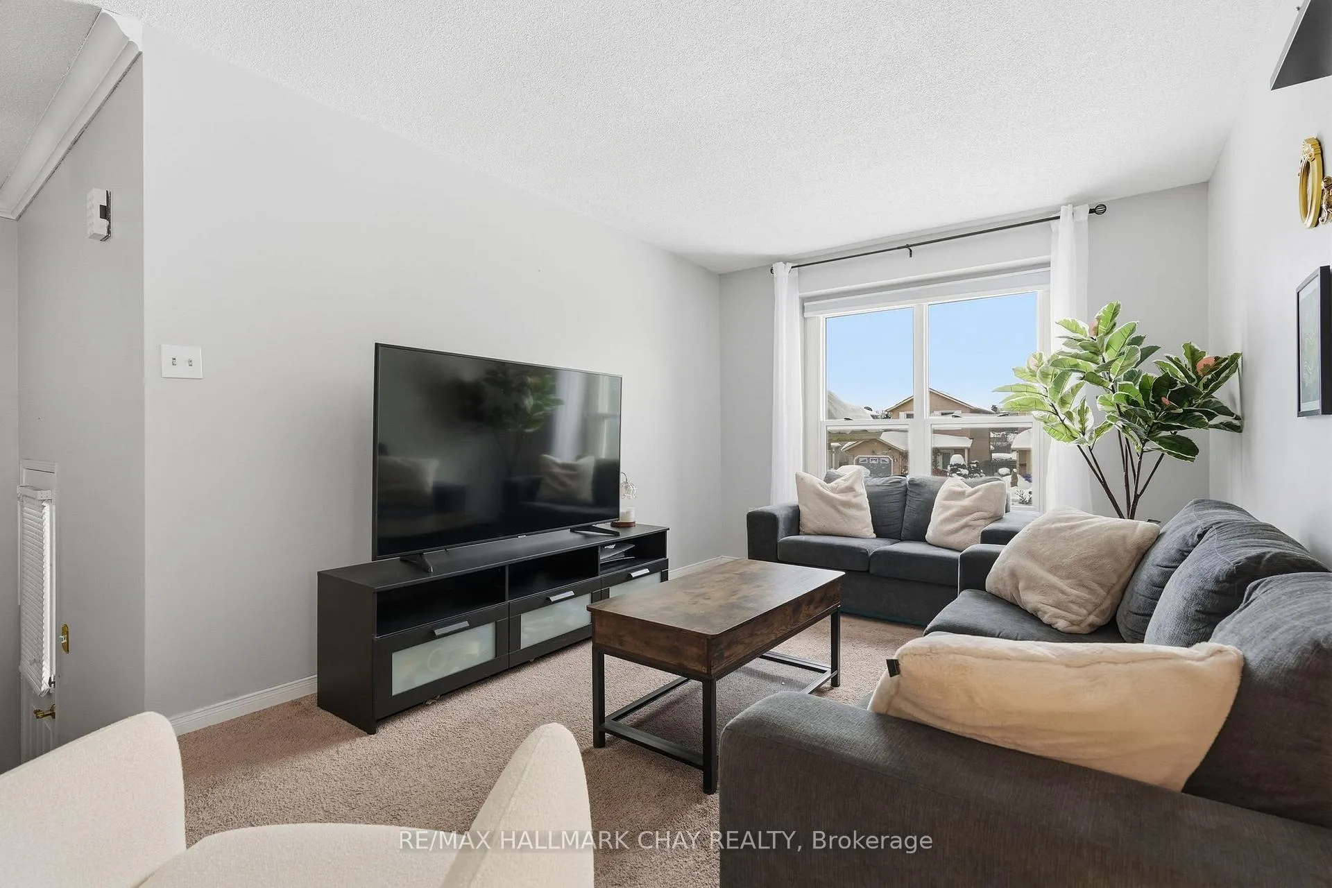 Photo 6 of 6 D'ambrosio Drive, Barrie, Painswick North — HOMEH