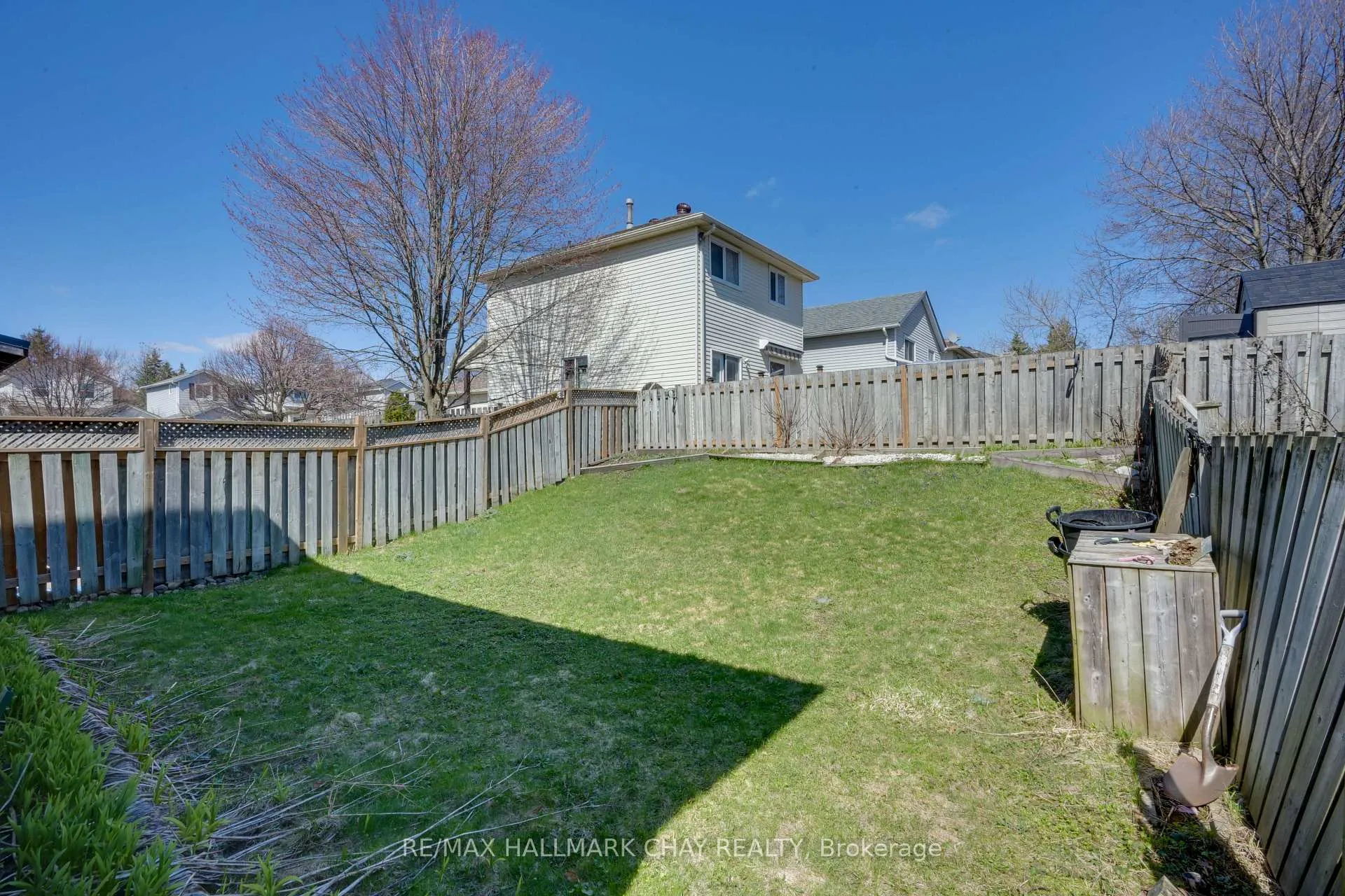 Photo 22 of 6 D'ambrosio Drive, Barrie, Painswick North — HOMEH