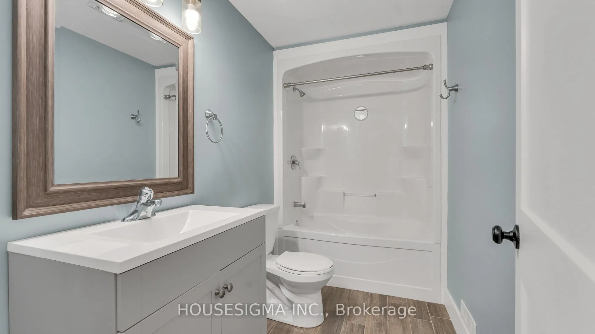 Photo 32 of Unit 44, 41 Earlscourt Terrace, Middlesex Centre, Kilworth — HOMEH