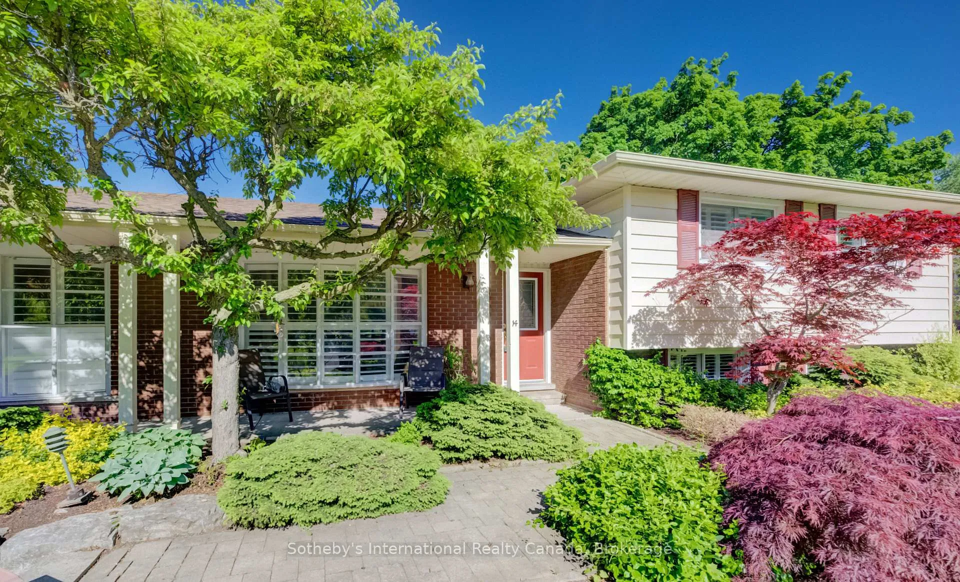 Photo 5 of 14 Viewmont Close, Kitchener — HOMEH