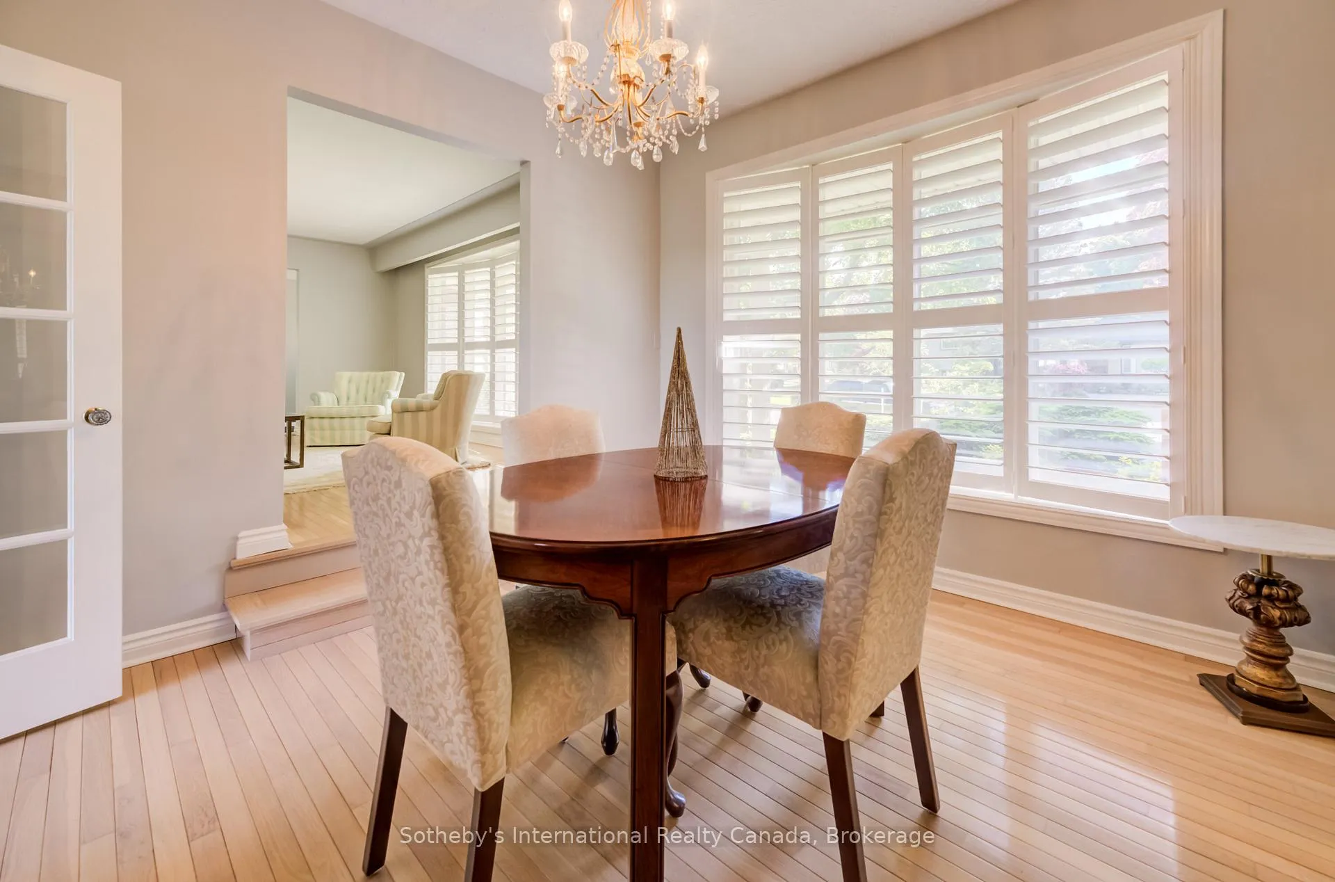 Photo 11 of 14 Viewmont Close, Kitchener — HOMEH