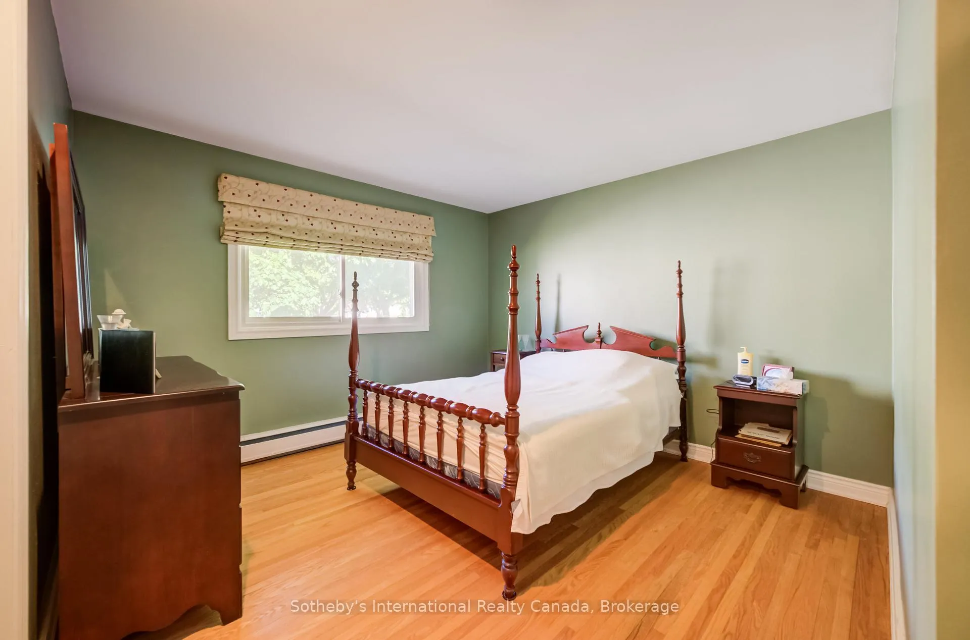 Photo 16 of 14 Viewmont Close, Kitchener — HOMEH