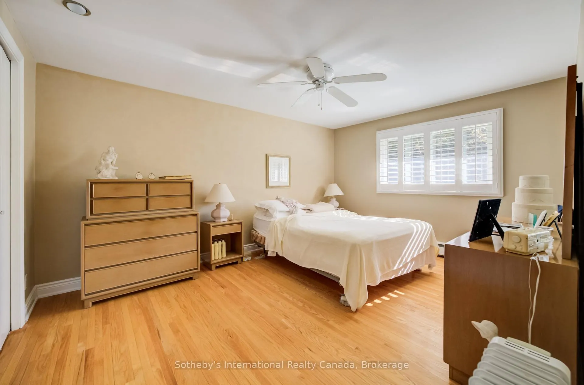 Photo 17 of 14 Viewmont Close, Kitchener — HOMEH