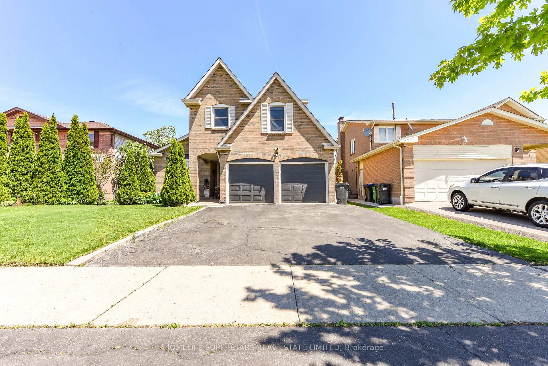 Photo 2 of 6 Farley Road, Brampton, Fletcher's West — HOMEH